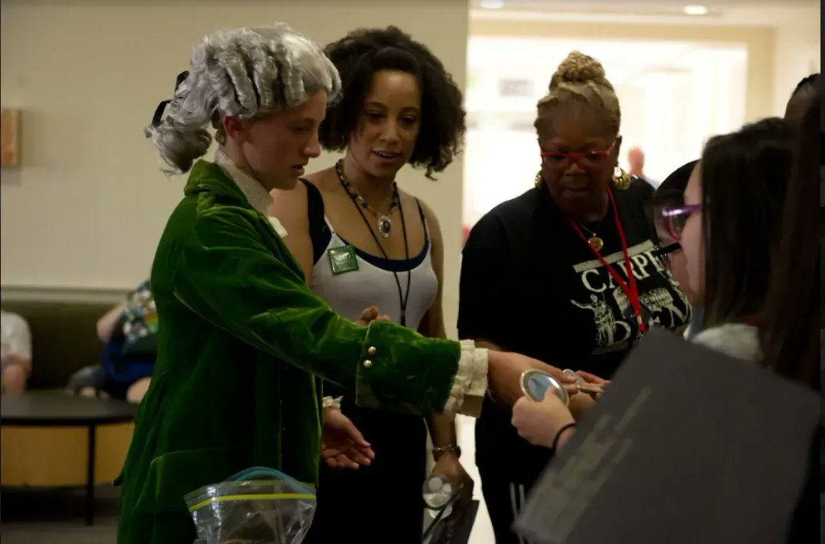 NationalHistory's tweet photo. Today's revolutionary #TBT comes from button trading at the #NHD2016 contest. Get your apps in for NHD and @RIHistoryDay's summer teacher institute REVOLUTIONARY IDEALS. To learn more and apply, visit: https://t.co/aJO8p4fhi6
#TeachWithNHD2022 #NHDPartner https://t.co/5VgoNGtpzb