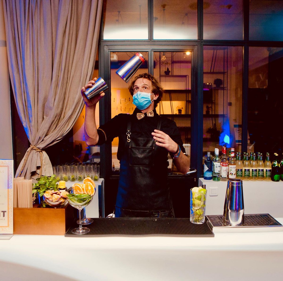 evenementisTlse's tweet photo. Soirée (très) festive Trust’IT au Lieu Privé, un superbe loft parisien, avec de nombreuses animations 👏

Merci à Ali Sidhoum qui nous a laissé carte blanche et à tous les invités d’avoir accepté l’auto-test dans la bonne humeur 🙏

#event
#evenementis
#paris
#lieuprivé
#Trust’IT https://t.co/oKiFlO23J5