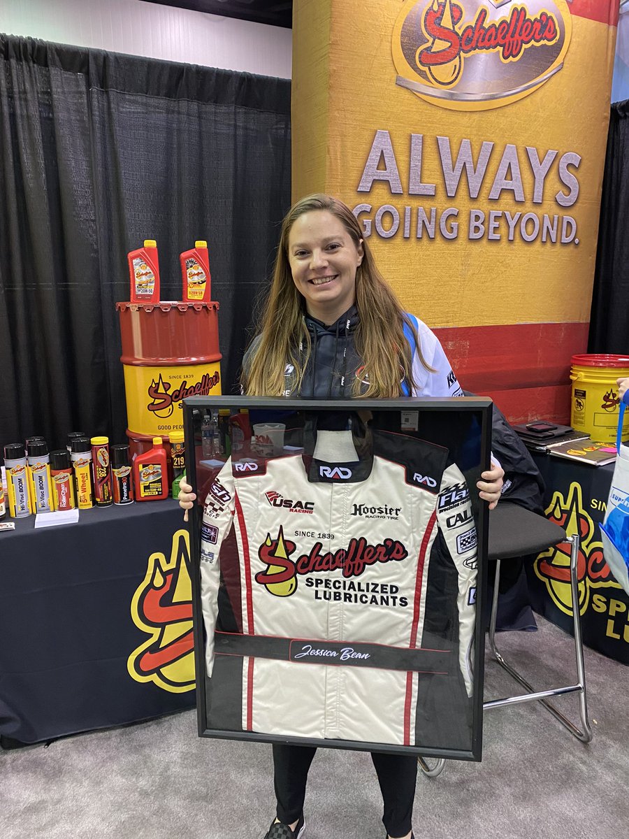SchaefferOil's tweet photo. So honored by the awesome gift from @JessicaBean3! Proud to have her running our oil! Thank you! https://t.co/pZmqqaPCnq