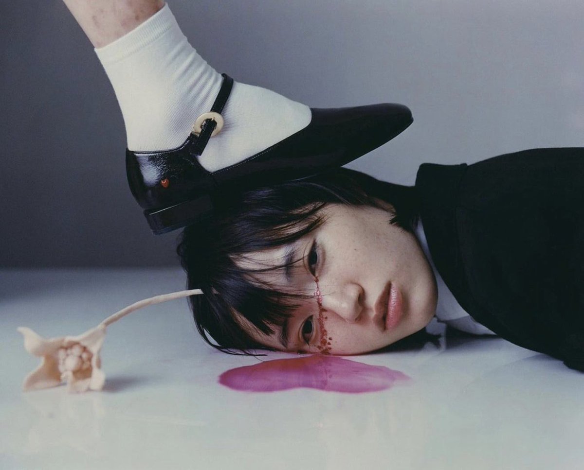 girIsonfiIm's tweet photo. 'the horn we hate was actually a flower' by cho giseok for dazed korea https://t.co/JYGDDvh4in