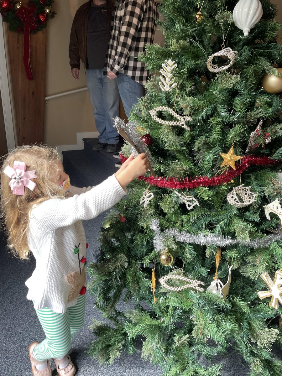 Living by Faith, Not Sight - mailchi.mp/4c3734e84db9/l… Trinity's Christmas Eve Candlelight Communion Service: 12/24 at 7:30pm #Presbyterian #Church #Raleigh #Worship #Christmas #PCUSA #NewHopePresbytery #PoinsettiaDedication