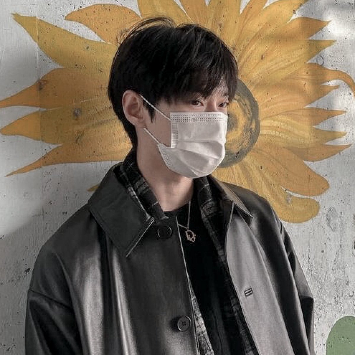 ljncosmos's tweet photo. coffee date with bestie

#NCTzenSelcaDay #NSD #DOYOUNG #NCT @NCTsmtown https://t.co/bkPMJ2jyew