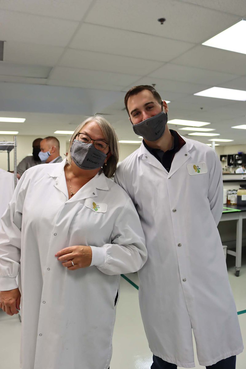 ViveCrop's tweet photo. The Vive sales and marketing team had the chance to tour our home lab in Mississauga, Ontario this week. It is amazing seeing the work that our talented R&amp;D team are doing! https://t.co/9C3u3Kcxos