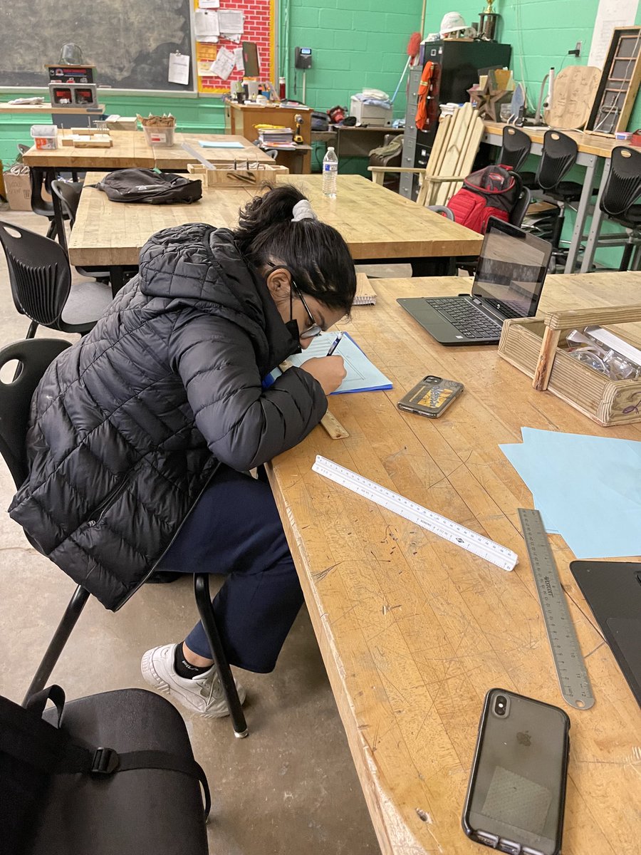 School visits are always a great way to start the day! Building #skills in ⁦<a href="/CTE_BaltCoPS/">BCPS CTE Office</a>⁩ programs⁩. #Baking gingerbread structures, storyboards to solve #health problems and designing #construction trainers at ⁦<a href="/EasternTechHS/">EasternTechHS</a>⁩. #SuccessAfterBCPS