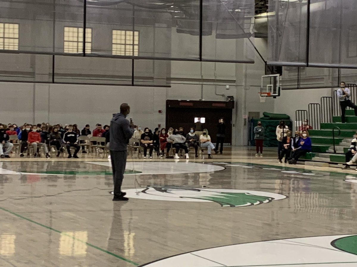 Lake Shore HS tweet media