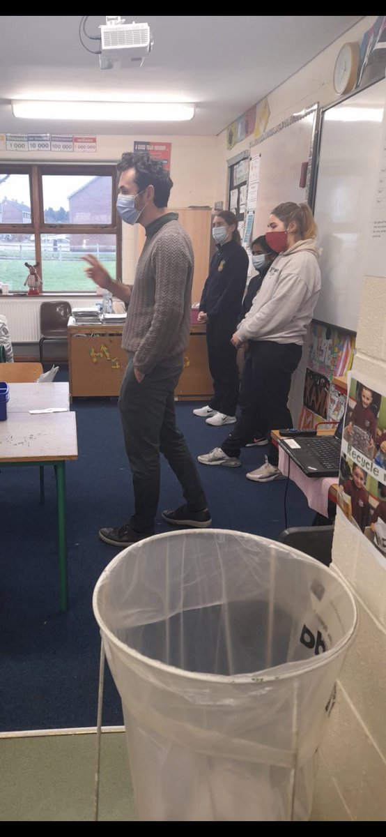 iptJimmyBurke's tweet photo. 🏃🏻‍♀️#Physiotherapy students talking with 5th &amp; 6th class pupils @CMoyross about the role of a physio!
Fantastic questions asked by the  school kids: 
- What does it feel like to make a difference in someone’s life?
- What motivated you to be a #physio?
@_ISCP_ @AlliedHealthUL https://t.co/t6WCbhcFdU