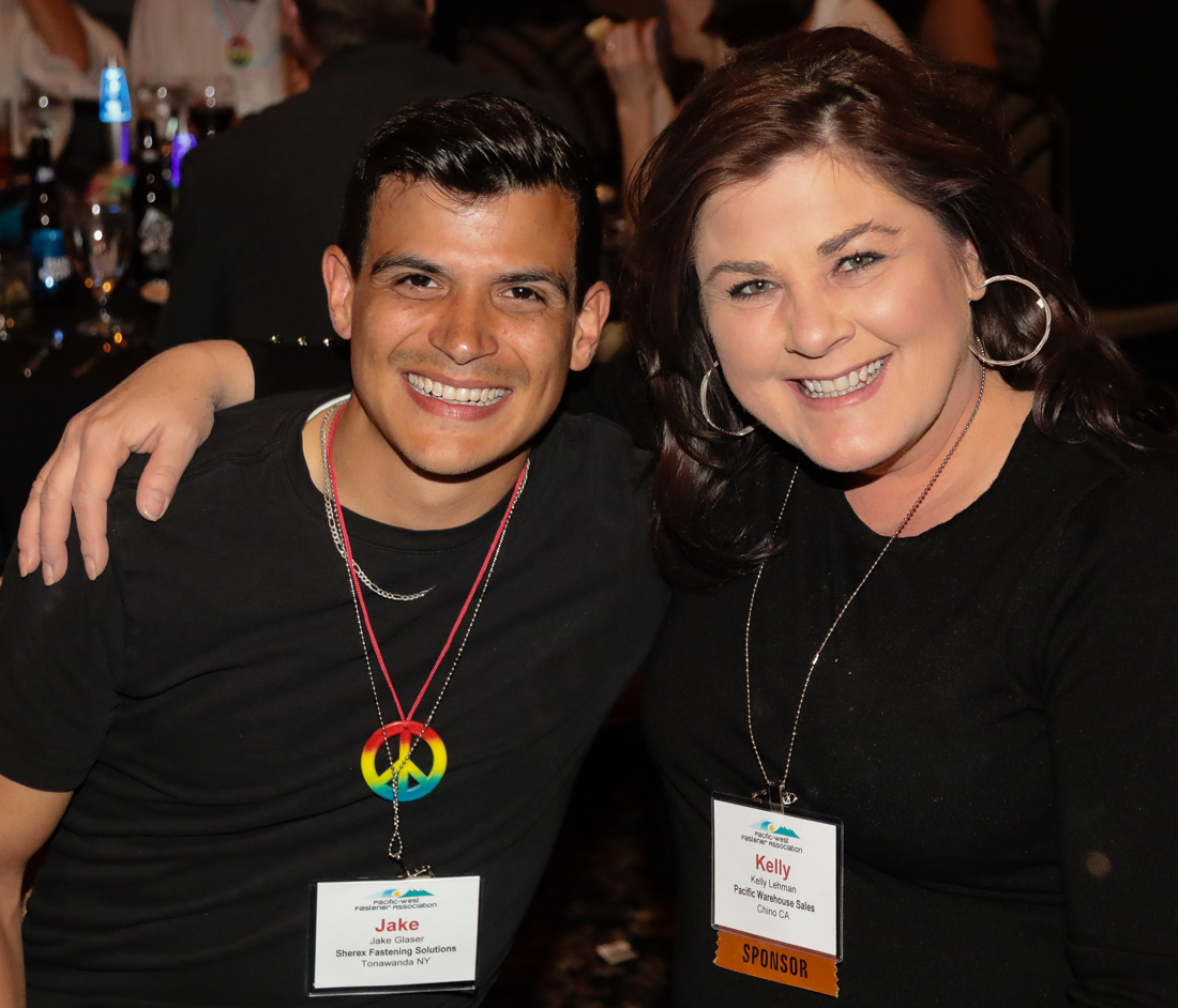 Link Magazine tweet media