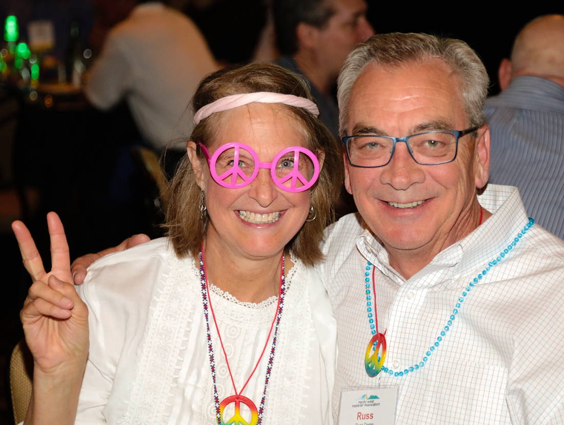 Link Magazine tweet media