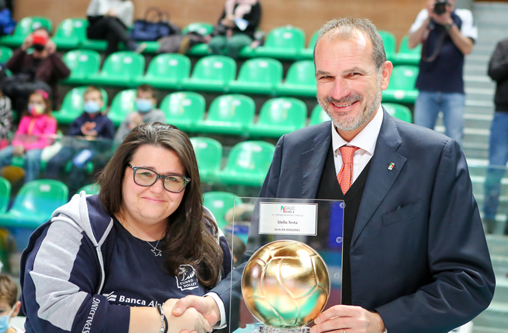 thevolleynews's tweet photo. A Stella Testa (Cuneo) il premio Stracca per il miglior ufficio stampa di A2 - https://t.co/71pP2BWwDt
#VolleyNews #BancaAlpiMarittimeAcquaSBernardoCuneo #LegaPallavoloSerieA #PremioStracca #RobertoStracca #SerieA2Maschile #StellaTesta https://t.co/scoLWvHHxv