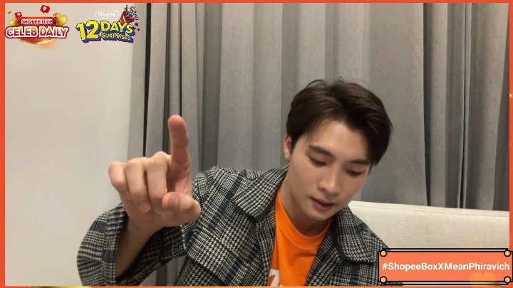 2wishArg's tweet photo. Fan: Mean ¿escribiste en el auto de P'Plan?
Mean: Sí, fui yo. Mi truco es escribir que Manchester United era malo para que él no pensara que fui yo.

🤭🤭🤭
#ShopeeBoxXMean #2wish https://t.co/4cRbKqKdl6