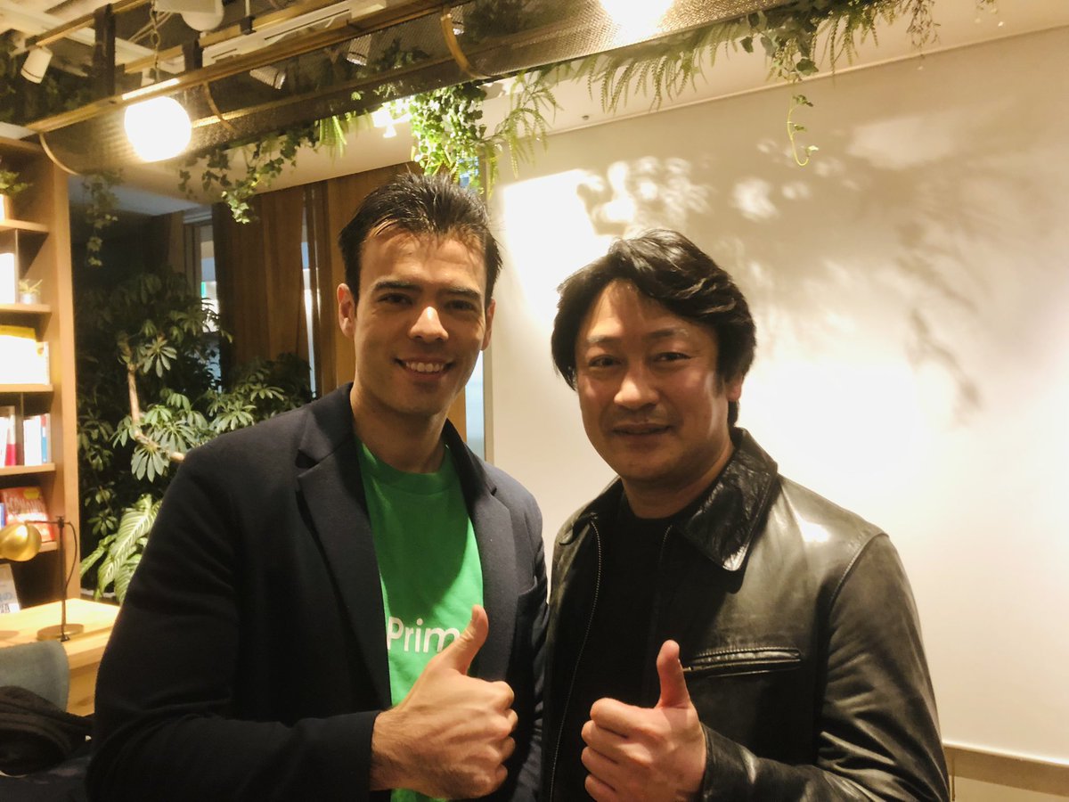 phoenixgroupnet's tweet photo. 本日PostPrimeのMeetupに参加させていただきました😊
創設者の高橋ダン(投資家 兼 YouTuber)さんに会って直接話をできました。
Prime Creatorの方々と会えて良かったです👍🏻
#PostPrime #PrimeCreator #Meetup #ポストプライム #プラインクリエイター #ミートアップ #高橋ダン #DanTakahashi https://t.co/4a2veSNNnT