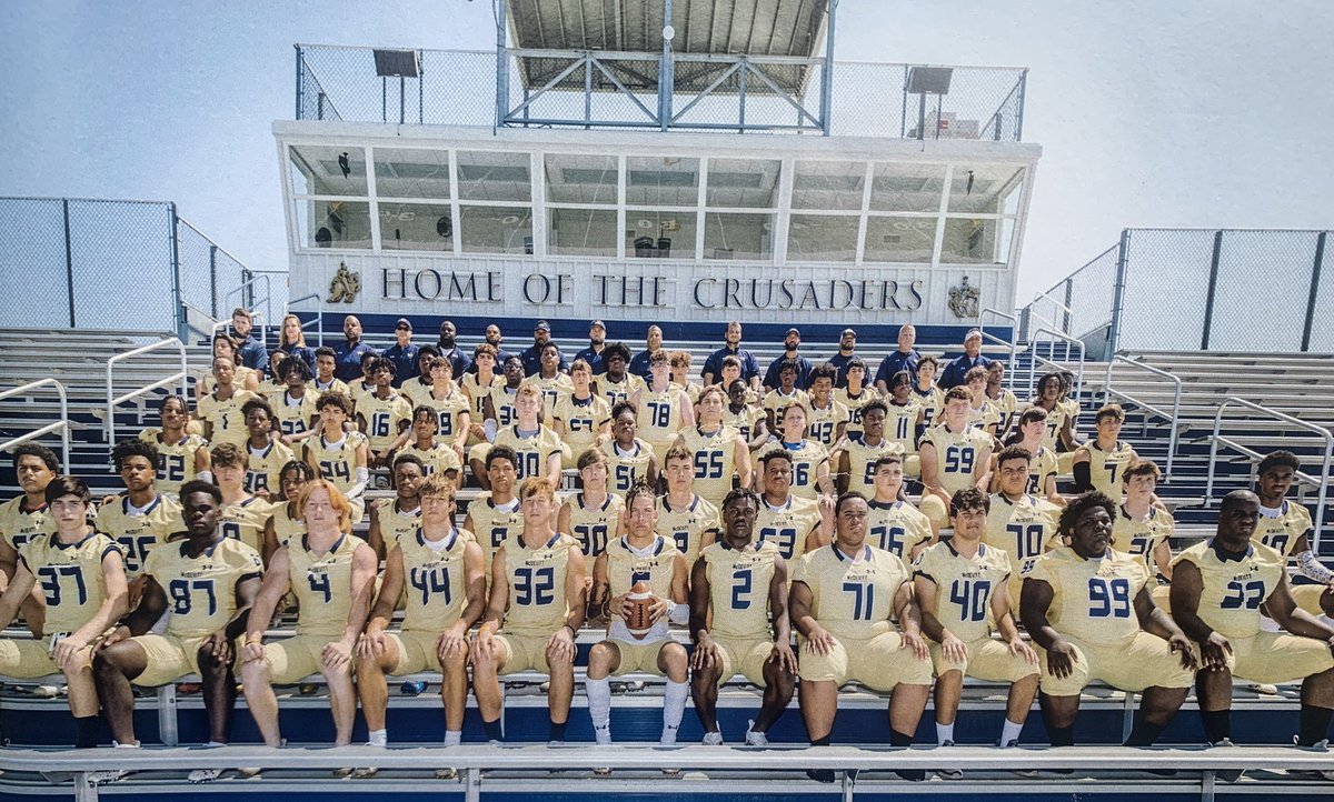 RobPugs717's tweet photo. It’s been another great ride with you guys and such a thrill to see it all unfold. Finish this tonight!
Crusaders!
✊🏻🔵🟡
#McDevittFootballFamily
#WinForDeac ✝️ https://t.co/Ze0o4rLMMC