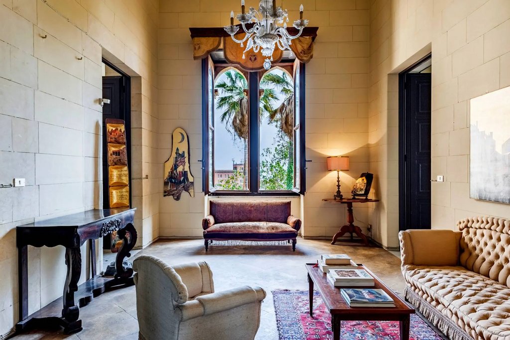 isothebysrealty's tweet photo. JustListed - Magnificent castle dating back to 1800 with private park https://t.co/WtxzEyfcjh

#ItalySir #Sothebysrealty #SIRInstants #OnlySothebysRealty #nothingcompares #Justlisted #Acireale https://t.co/hwI5Zs7RCV