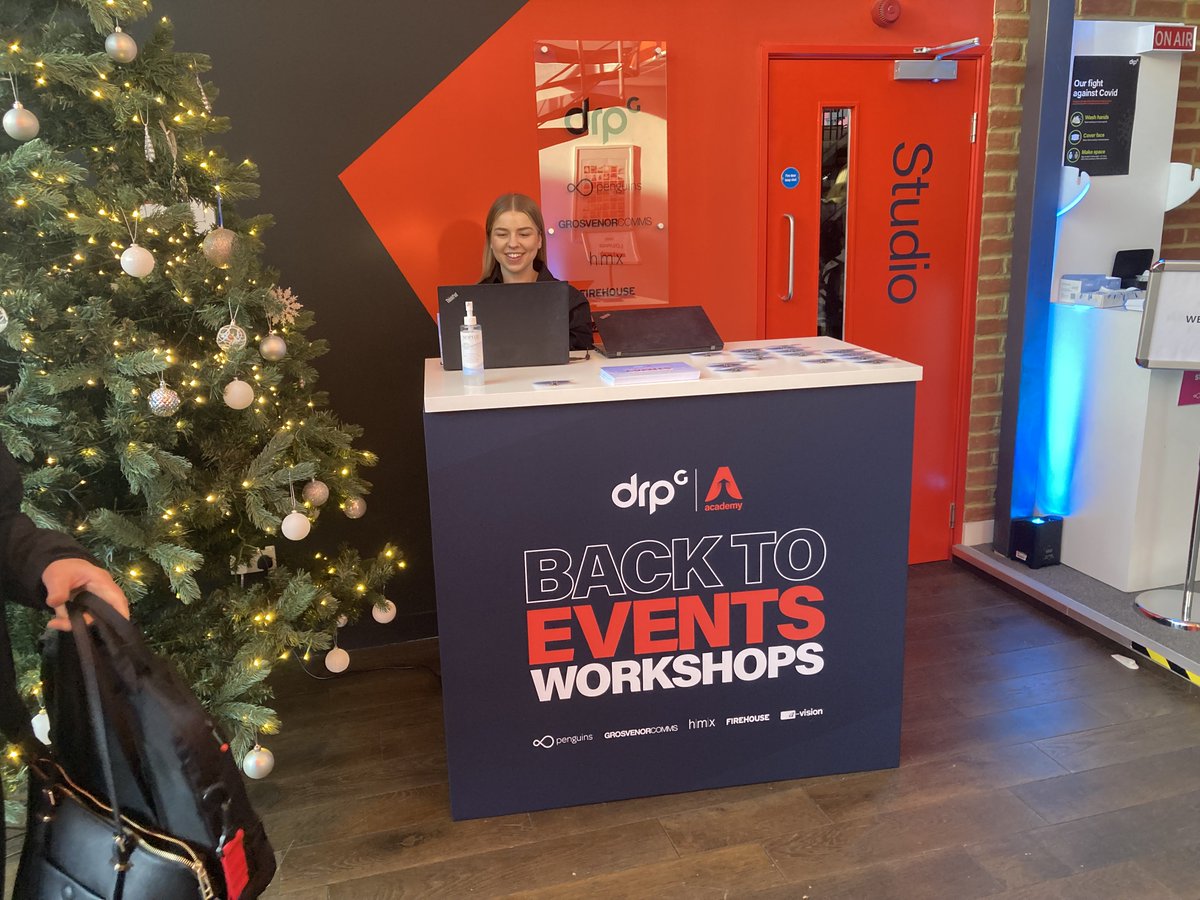 drpgroup's tweet photo. Our #BackToEvents workshops in Windsor are well and truly underway 🙌! Watch this space to find out what we get up to 😀
#CreativeComms #EventProfs #EventProfsUK https://t.co/vU1BvbS5al