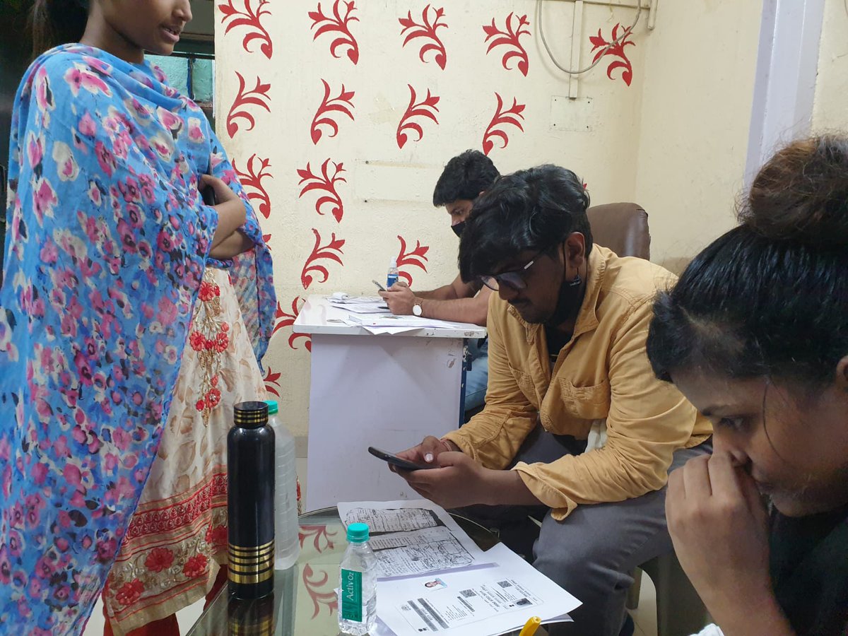 publicconcern's tweet photo. PCGT successfully concludes Voter ID Registration Campaign that encouraged over 2,000 citizens to vote by registering them for their voter IDs with the help of Mohalla Committee Movement Trust and NSS volunteers. https://t.co/lEgI98Ojay