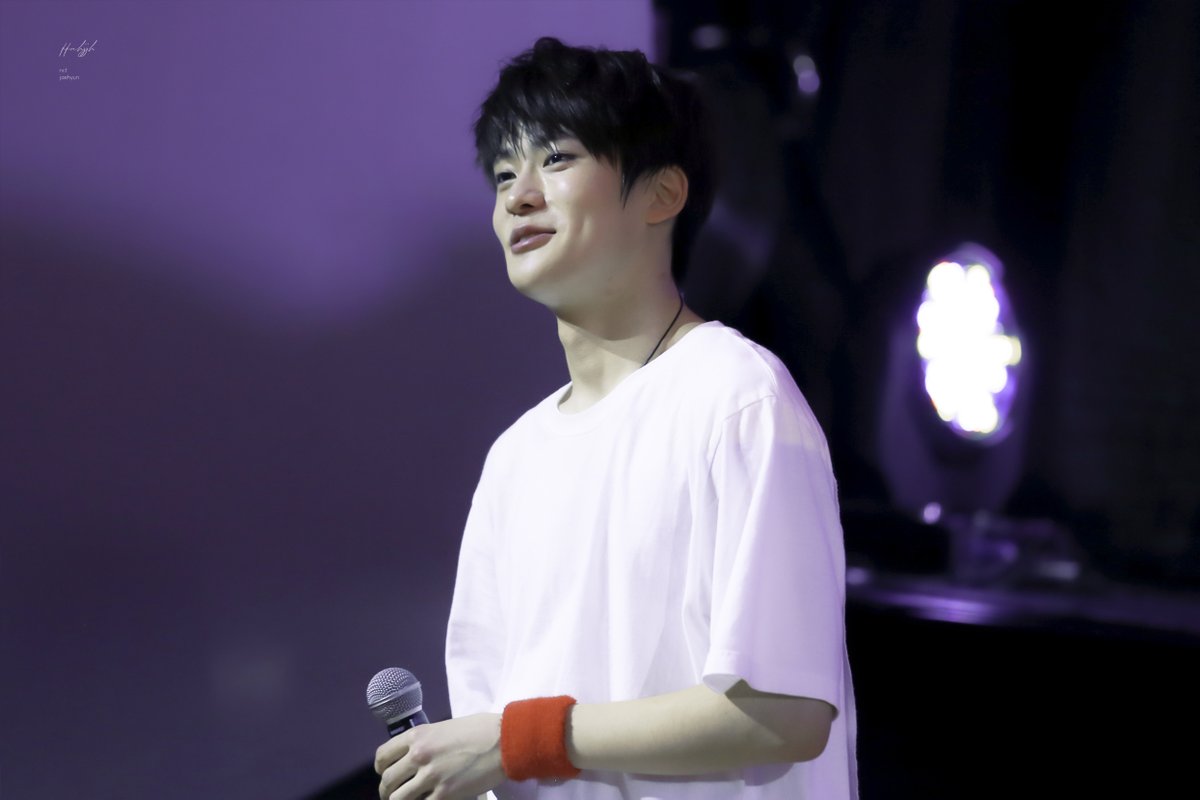 나 tweet media