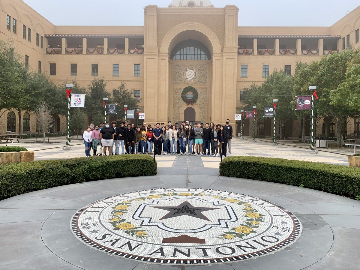 Spahn_AVID's tweet image. AVID field trip to A&amp;amp;M San Antonio! #ThisIsAVID @TheJaguarWay @SeguinHSTx @alvargasECHS @SeguinISD