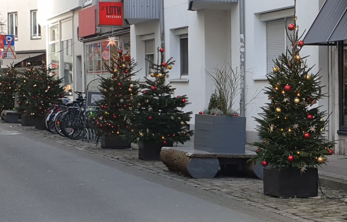 Space4People tweet media