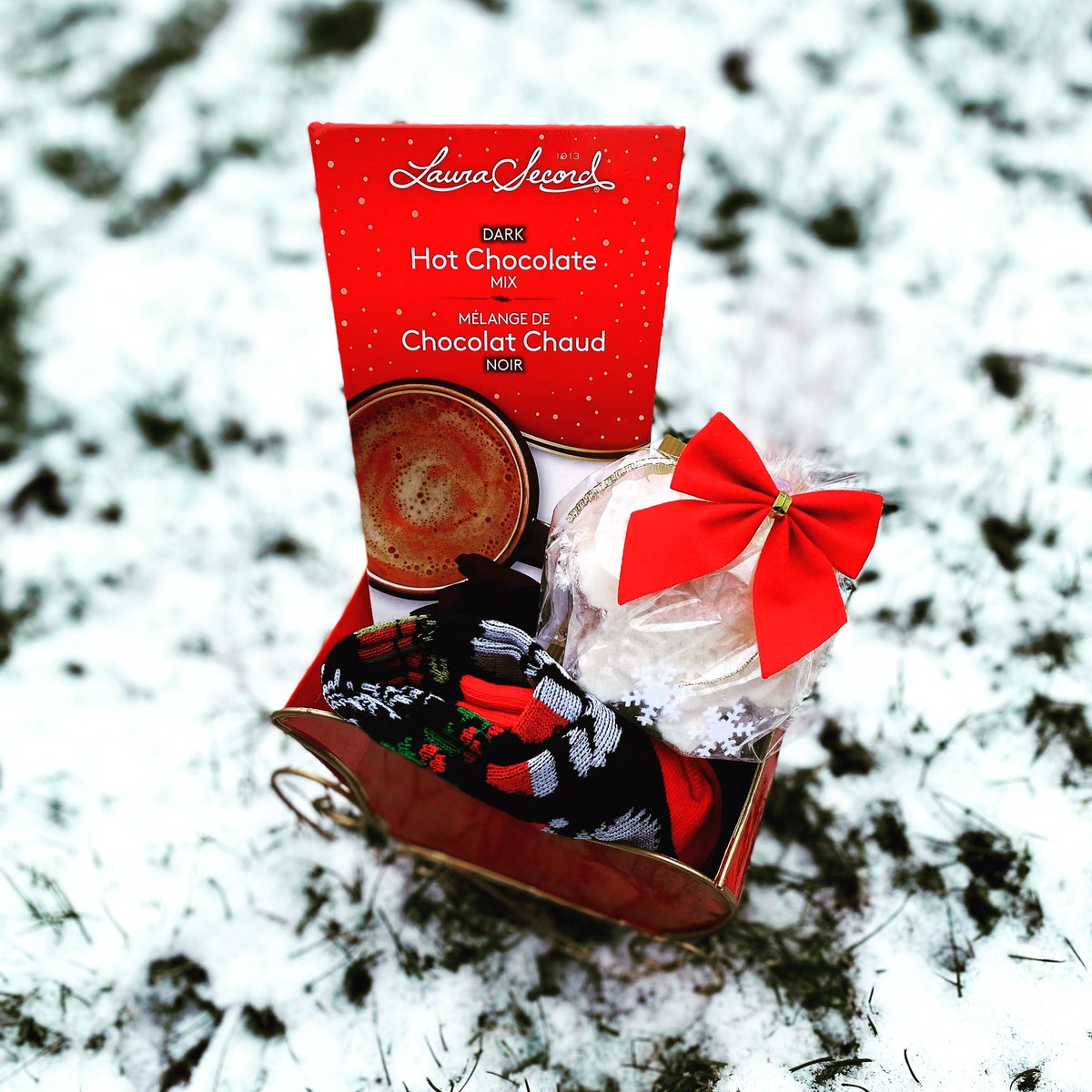 scrublavishly's tweet photo. https://t.co/kdk4PSuT0J 🎄🤶🏾✨ #HolidaySeason #GiftGiving #Christmas #NaturalWellness https://t.co/v2UJtpx6xx