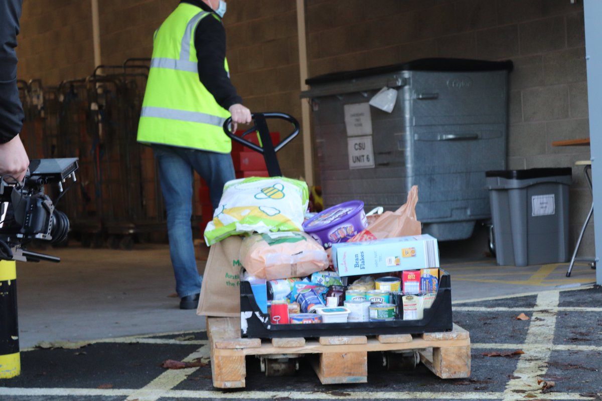 DCCTOfficial's tweet photo. We're blown away by your donations today 🤯🤯
We asked you to #SupportOurCity with food donations with your food parcels helping those in need this Christmas 🎄
Lets do it all over again on Saturday;
📍 1-3pm, outside the DCFC Megastore and Mini-store 🔗 https://t.co/r2RbqN7eXZ https://t.co/FdXnVFlm0Y