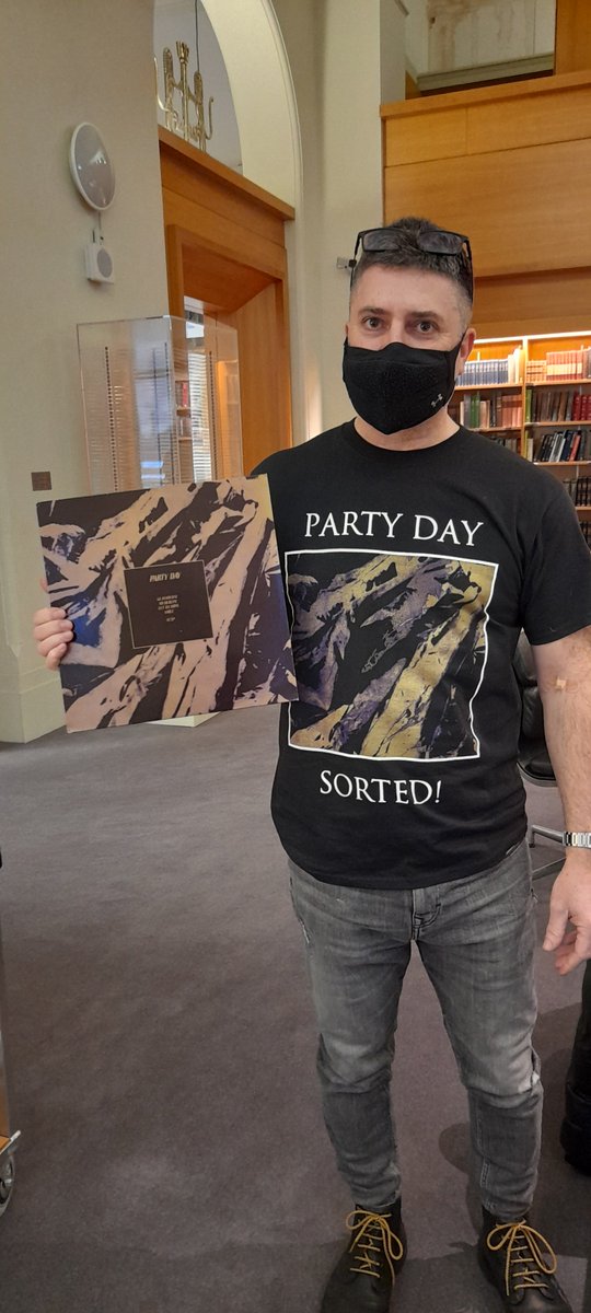Ravilious2's tweet photo. Brilliant to welcome @firthingtons to the @V_and_A Study Room yesterday to view the record sleeve from the band he was in as a teenager. Not many people know we have a collection of record sleeves! #meettheobjects #collectionsencounters #recordsleeves #band #bandtshirt https://t.co/jEksgXWYFF
