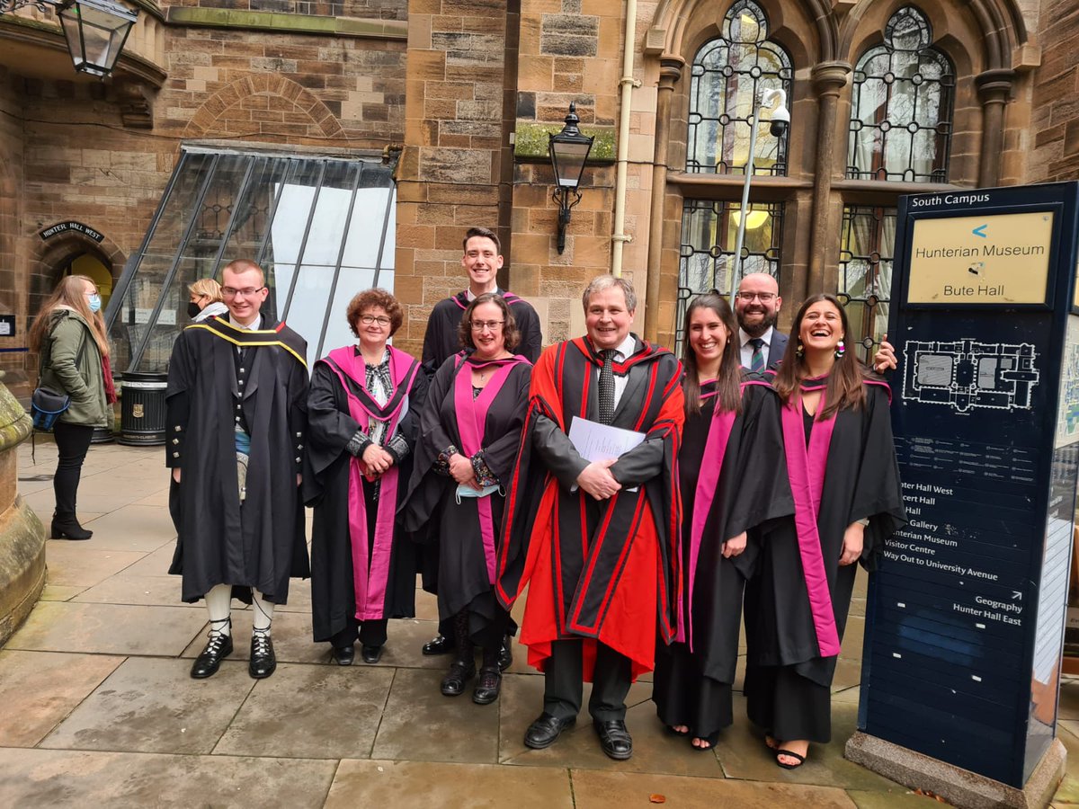 AnaMariFuentes's tweet photo. @UofGChem @UofGCHERPS @UofGVC @UofGSciEngGrads It was an amazing ceremony. Congratulations to everyone :) https://t.co/3HyWfDcPGB