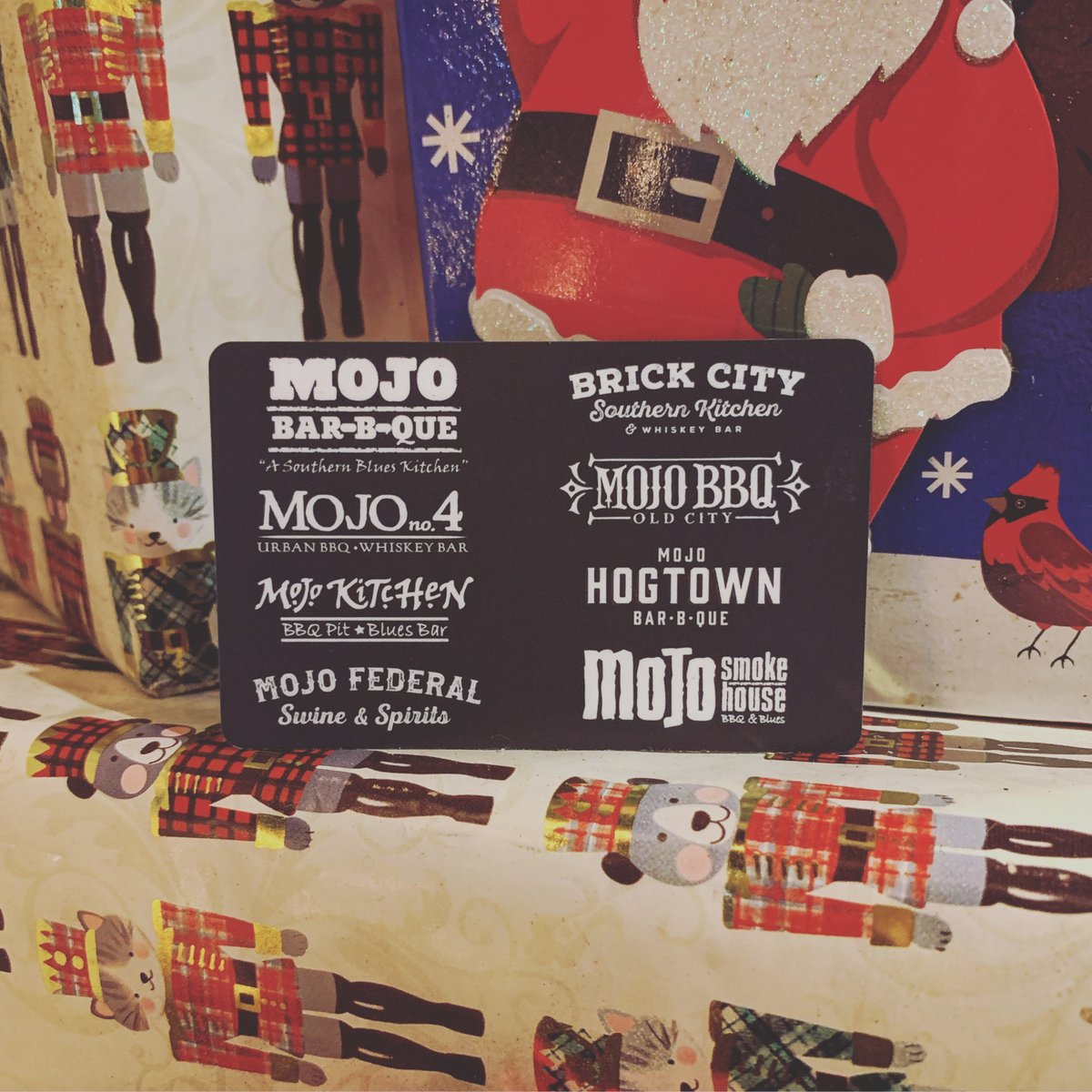 For every $50 purchased in gift cards, get $10 free! Give the gift of Mojo this holiday season. 🐷🍺