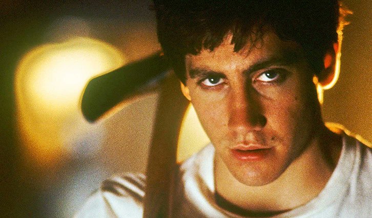 FILMDIENST's tweet photo. It's a very very mad world: Der Kultfilm "Donnie Darko" ist 2021 bei @STUDIOCANAL_DE digital remastered neu erschienen; die bestens ausgestattete Heimkino-Edition haben wir nun als #Silberling geehrt: https://t.co/YuTLIMW74Y https://t.co/gCIT7JpvgF
