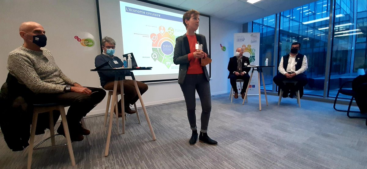 ThomasFLUSIN's tweet photo. La 2eme édition du salon #solucir, c'est les 2 et 3 février prochain en partenariat avec @citeofrance. Depuis 4 ans, #Solucir fédère les acteurs de l'#economiecirculaire dans les Savoies pour faire émerger des solutions concrètes locales pour #réduire, #reutiliser, #recycler... https://t.co/Ruc8WY7W1n
