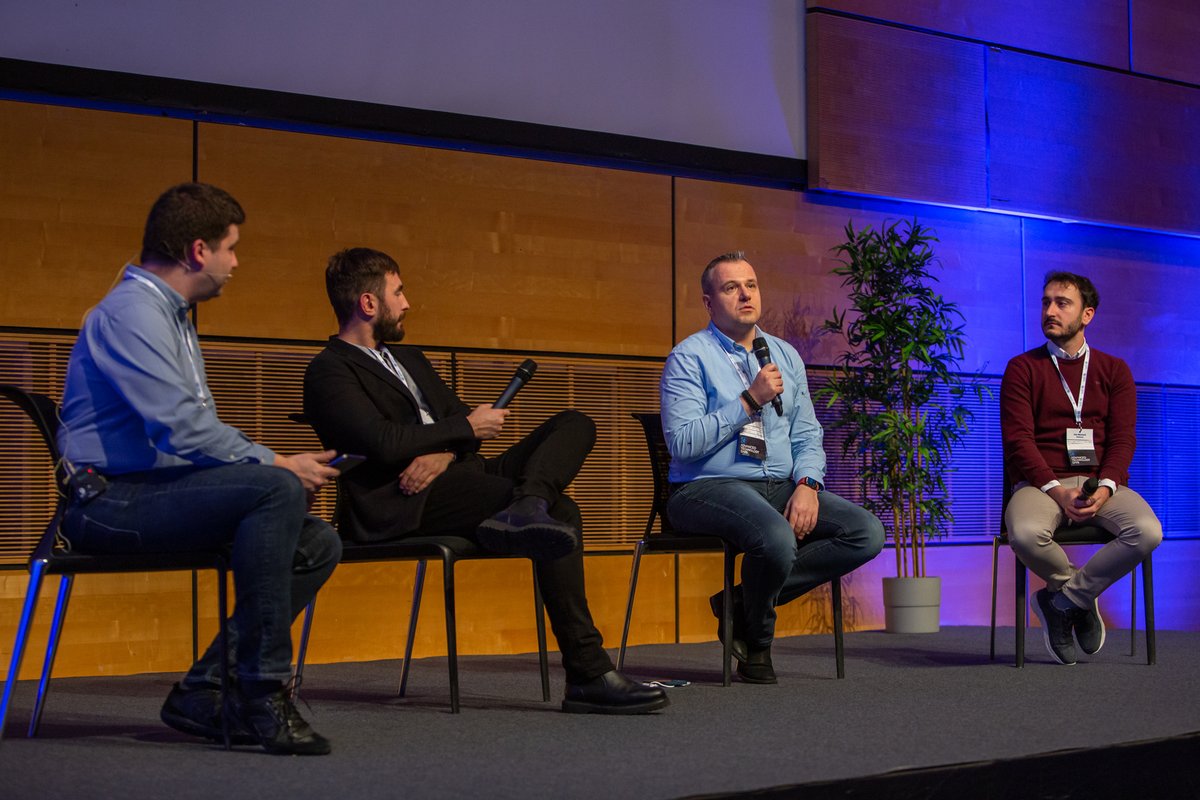 ATDkonferencija's tweet photo. Osim zanimljivih predavanja, imali smo priliku poslušati i panel s temom “Iz trenda u svakodnevicu - od clouda i AI-a do blockchaina”, a naši panelisti bili su Tomislav Tipurić, Kristijan Glibo, Igor Pavleković i Ivan Marković. 💪
#atd16 #IT #conference https://t.co/j0Dw9bMApb