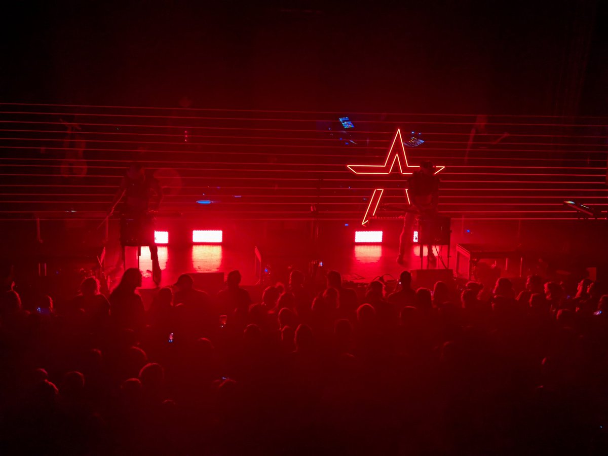 Victory_Cannon's tweet photo. Had a blast last night at the @starsetonline  show in Nashville! Absolutely stellar performance and I can't wait for the next one! https://t.co/b2A7DXSOnS