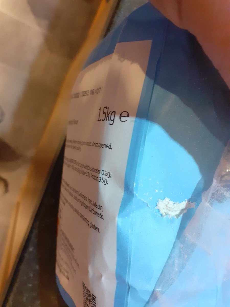 JanepKnowles's tweet photo. Dear @sainsburys we have just received this flour in our online shop.

As you can see there is a hole in the packaging which has been taped over with sellotape. https://t.co/SzmeL2rY0i
