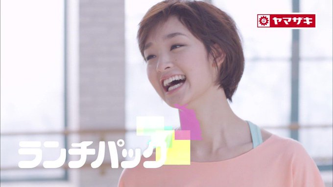 #無関係な2枚の画像にストーリー性を出す 