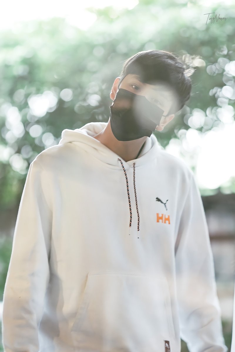 tingnanon's tweet photo. ต้าวเด็กขึ้อ้อน~~~นอนบ้างงงง 
#mynameisnanon #nanon_korapat 
#คุณเอ็นของNNN https://t.co/mdVHg8aV2u