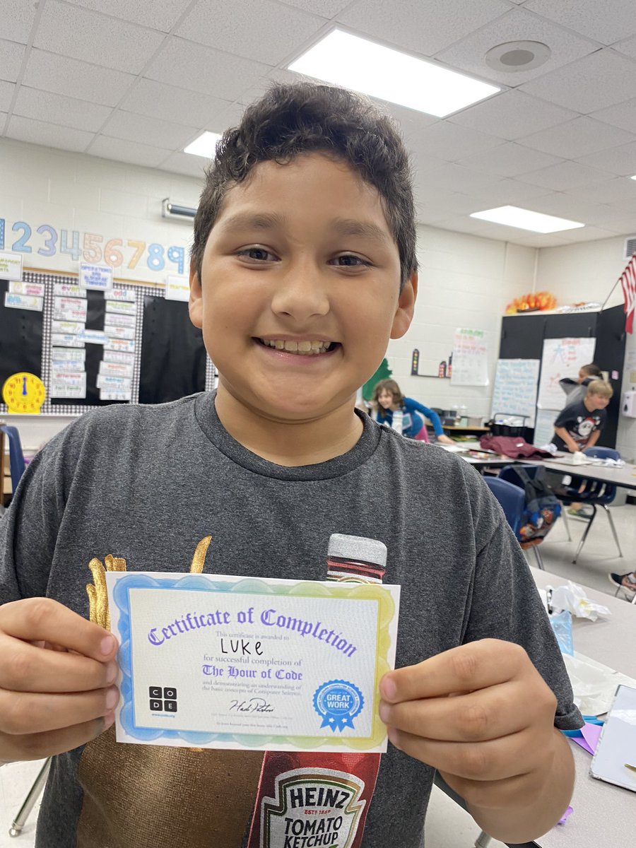 growin3rd's tweet photo. Our third grade class had a #codefront blow in! We completed an hour of code yesterday and I couldn't be more proud of them! @AngletonISD https://t.co/6JRNqEUN2R