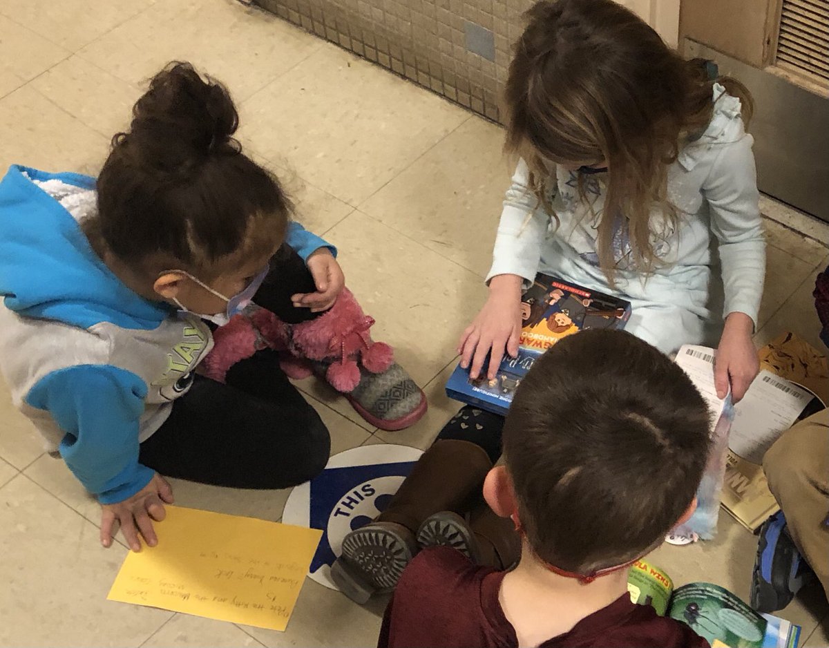 SupEaston's tweet photo. Don’t we all remember the joy and magic of our elementary school book fairs?? Just look at the excitement and interest of our littles. #WeDigReading 📚 https://t.co/6vsGh5YsBy