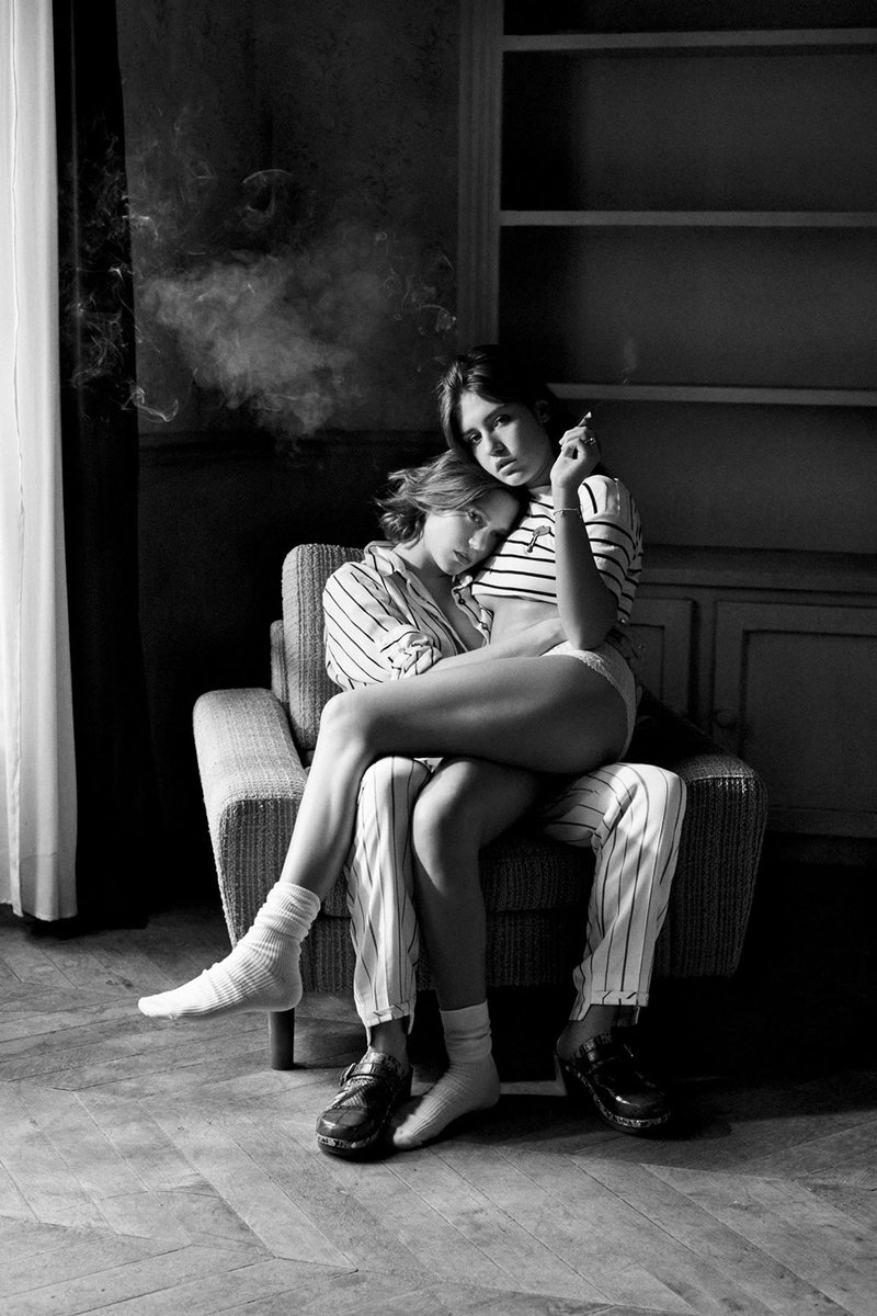 WomenFP's tweet photo. Lea Seydoux & Adele exarchopoulos give life to Adele & Emma an lgbtq couple on the movie
#LaVieDadele #France #Adeleexarchopoulos https://t.co/BjXyJPMlHP