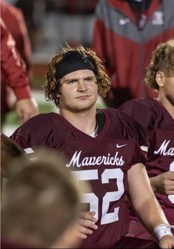 amicovich's tweet photo. @MilfordFootball @Wasnich22 @freep 

You simply cannot find a tougher, smarter, or more physical LB than Wyatt Lesnew. 

He watches more film than your average High School DC and will smack your favorite RB into next week. 

There was not 1 LB we faced this year better than him. https://t.co/f68tTX8Py1