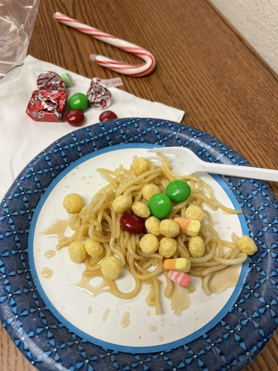 Elizabeth Purkiss tweet media