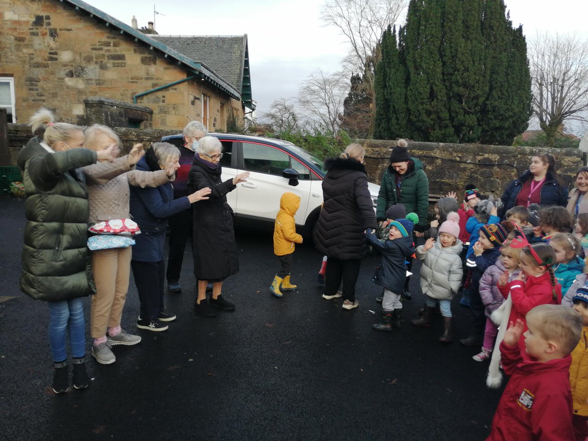 Arthurlie Family Centre tweet media