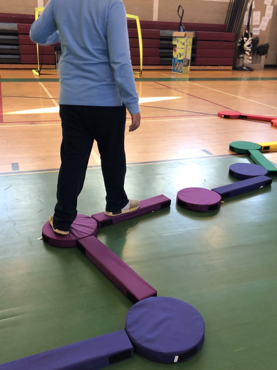 KellySTEAMPhysEd tweet media