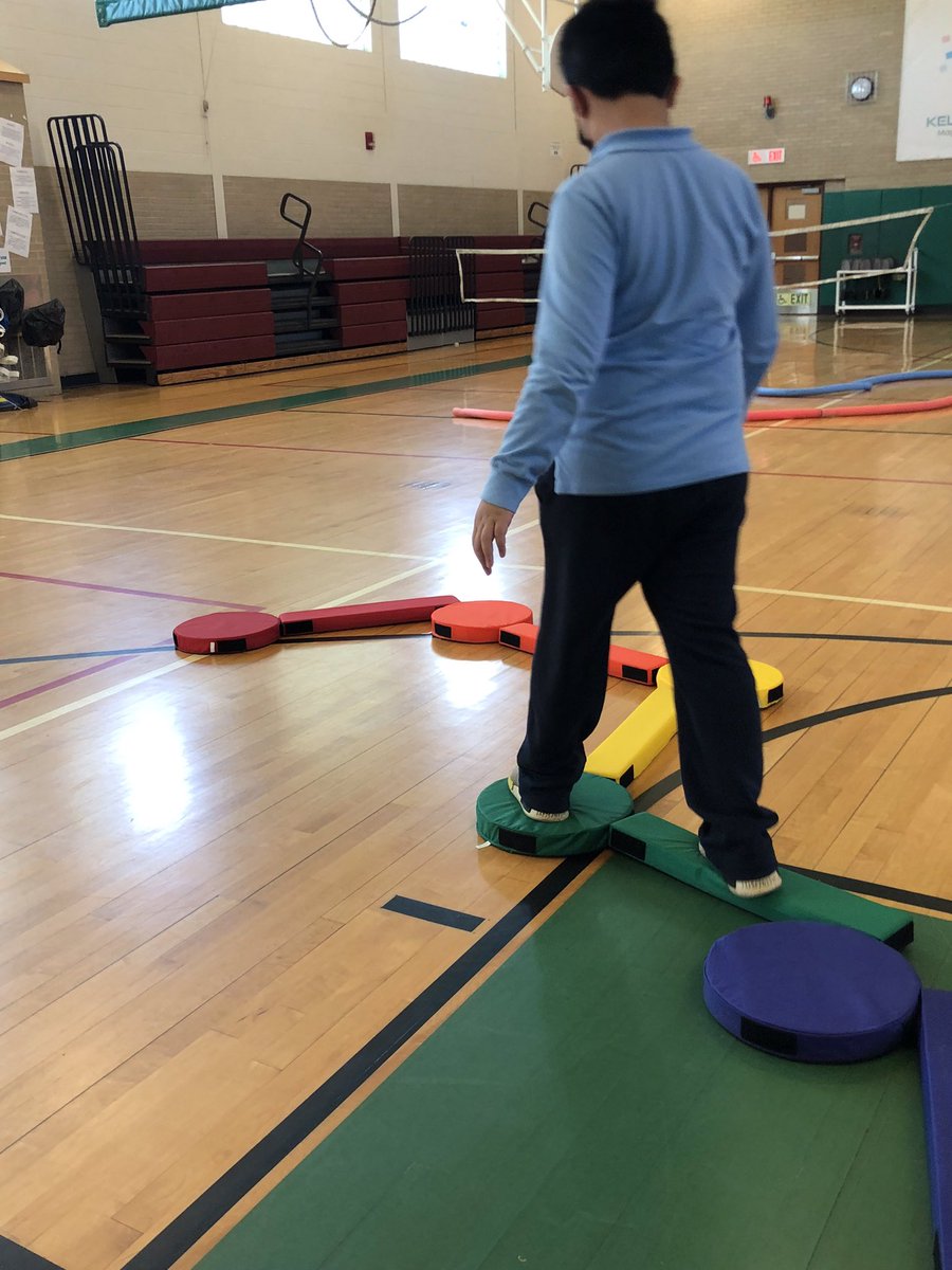 KellySTEAMPhysEd tweet media