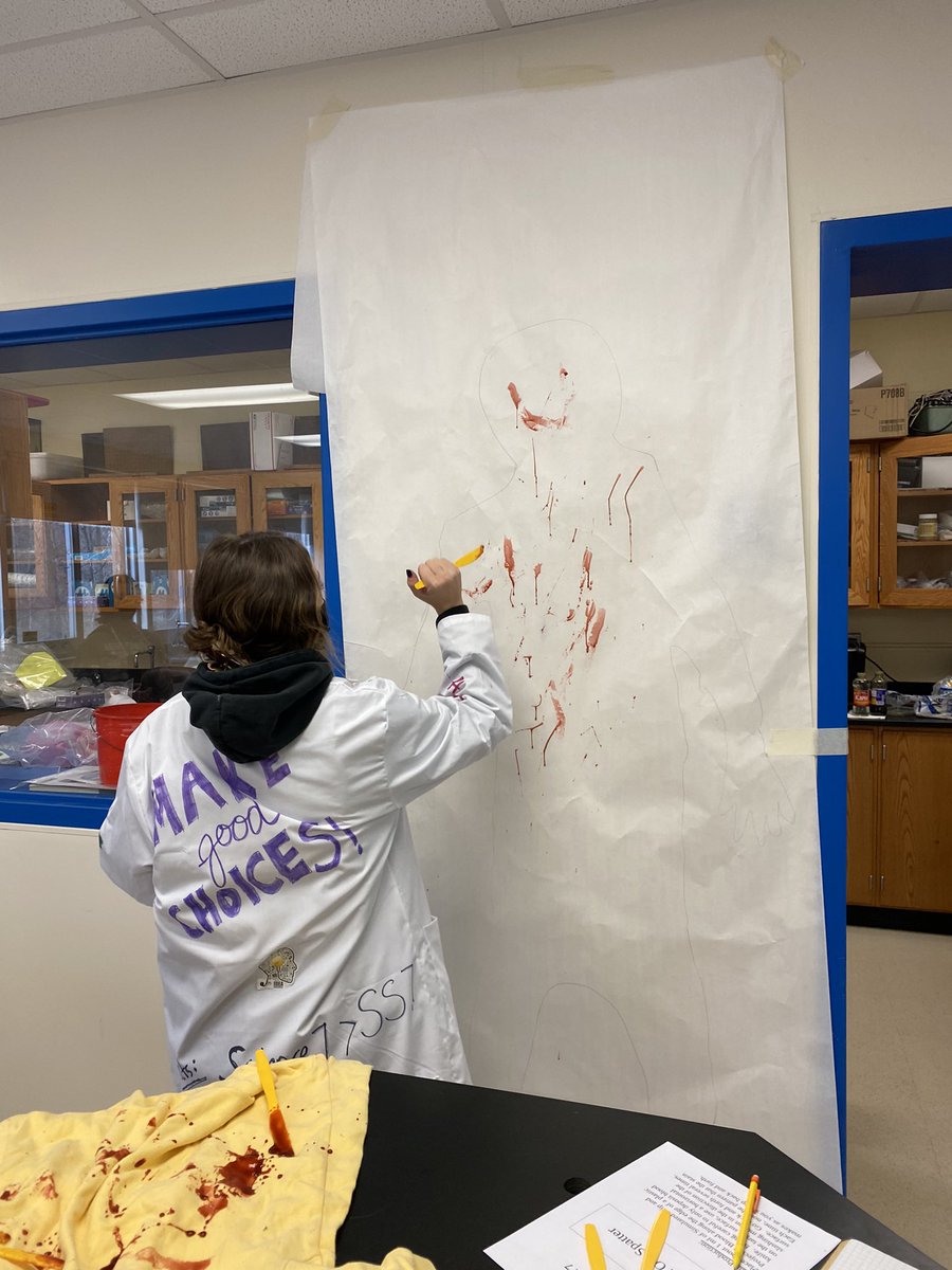 DeniseGoodliffe's tweet photo. Blood spatter lab day #forensics #edgemont https://t.co/x35bHC6cEX