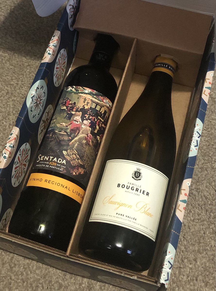 blcarter91's tweet photo. Just received a lovely gift from @LyndaTLive and the rest of the BMC team @WeAreMcAlpine - it’s been a pleasure working with you all this year and hope you all have a great Christmas and New Year! https://t.co/T9dhq9WAO8