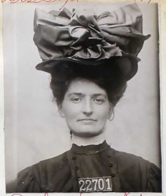 wikivictorian's tweet photo. Mugshots of Bertha Boronda, a woman who was sentenced to five years in prison for cutting off her cheating husband’s penis with a straight razor, disguising herself as a man and fleeing by bicycle. Photographed in Santa Clara, California, 1908. https://t.co/9MIgugd7EP
