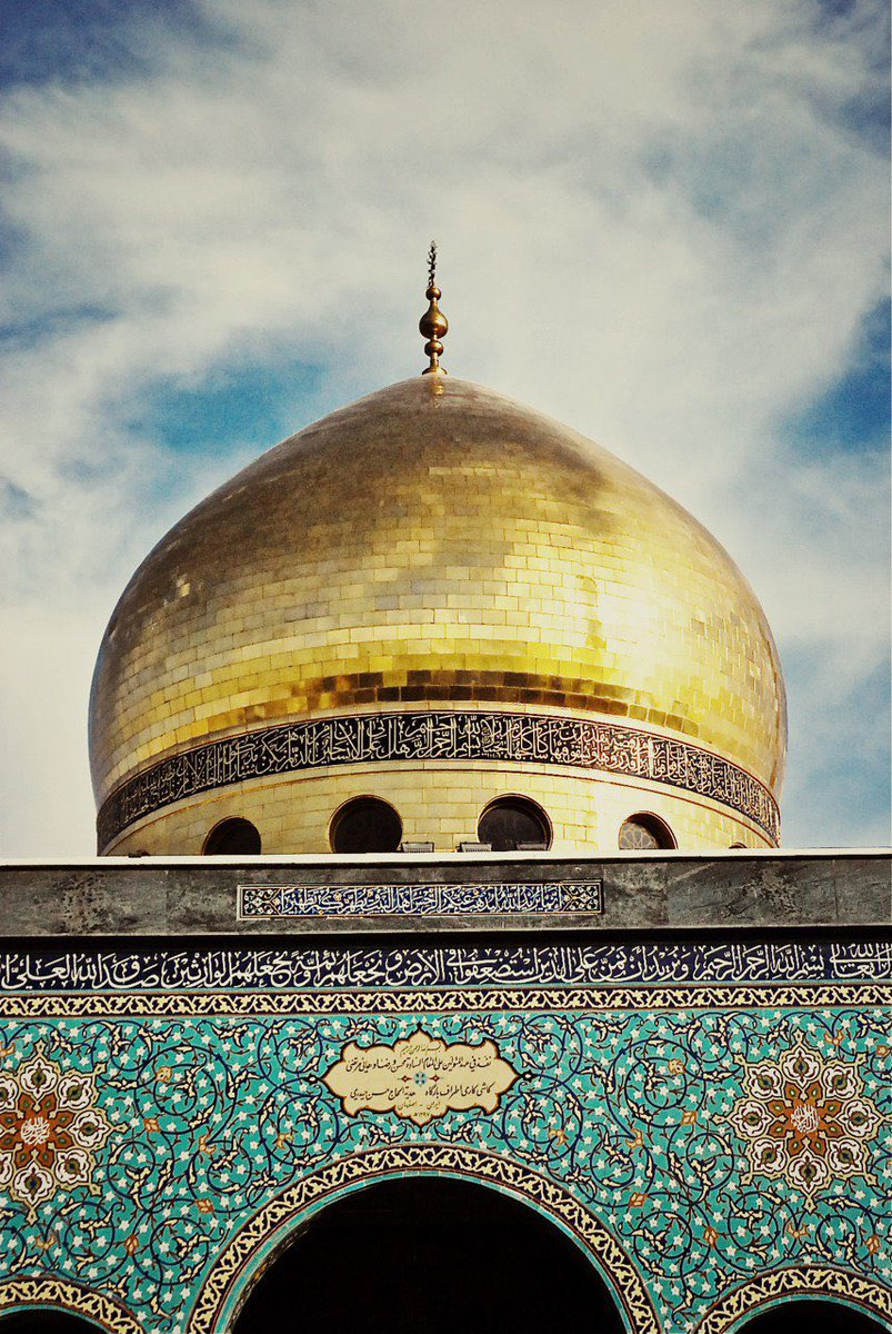 SalehQazwini's tweet photo. Congratulations on the birth anniversary of Sayeda Zaynab, the granddaughter of the holy prophet who saved Islam by preserving the legacy of Imam Hussayn after Ashura. Zaynab was truly an adornment for her father Imam Ali as her name suggests, Zayn-Ab, the adornment of her father https://t.co/EfA269uUjn