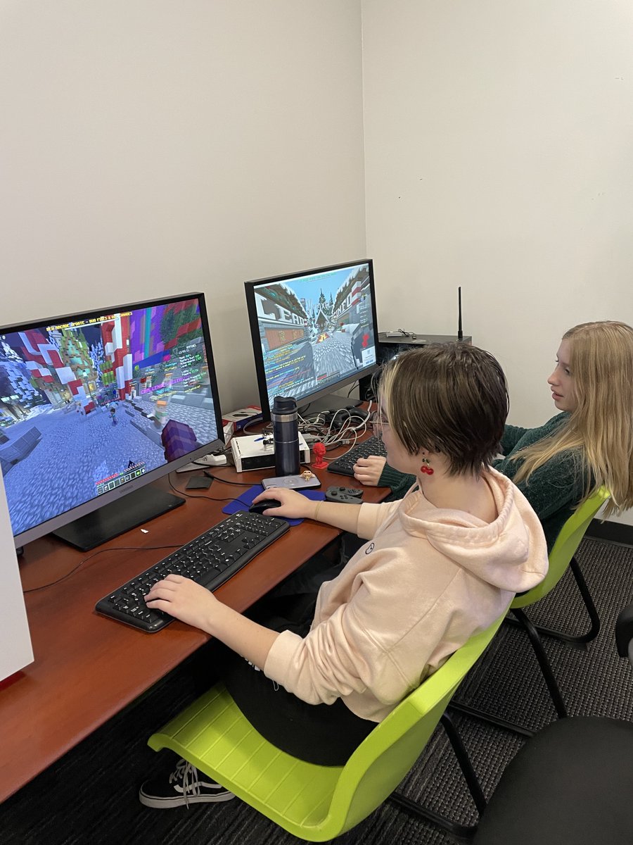 Natalie Cummings tweet media