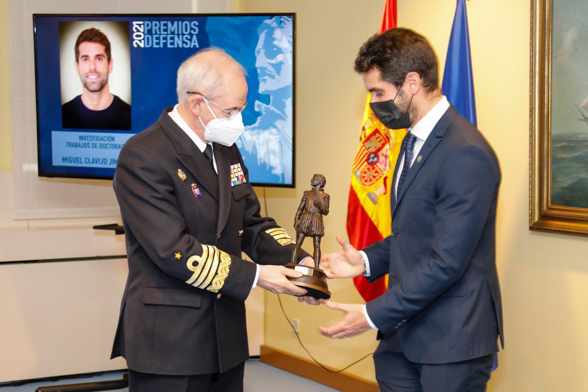 Defensagob's tweet photo. Hoy se ha realizado la entrega de los #PremiosDefensa 2021, un acto donde se reconoce la difusión de la cultura de Defensa. La labor de los galardonados es esencial para para dar a conocer el esfuerzo que las #FuerzasArmadas hacen cada día. ¡Enhorabuena!
https://t.co/Hk0idzWJVg https://t.co/uh0aWXS6pd