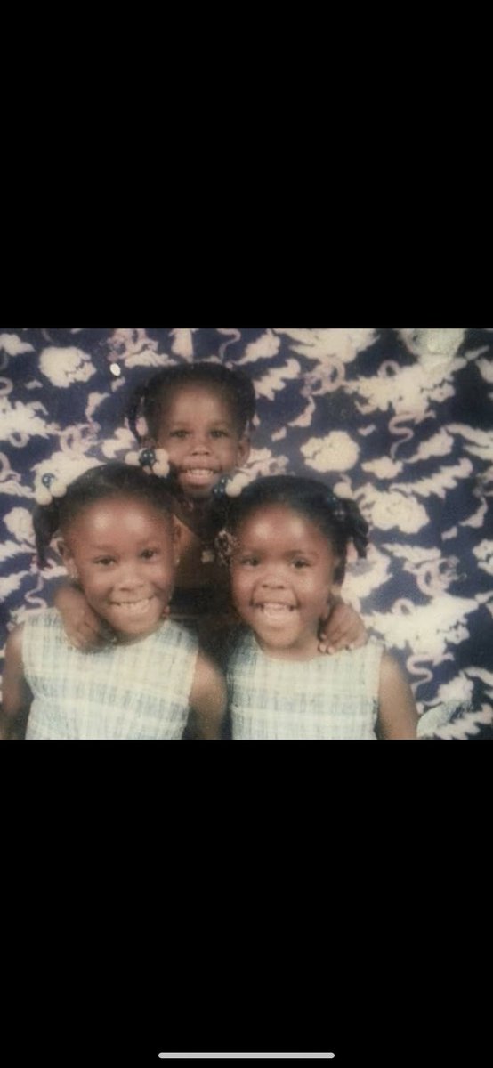 DamnKenyesha_'s tweet photo. I’ve been dreading this day for months now and it feels like the months just been flying by. A WHOLE FUCKING YEAR you’ve been gone, a whole year a fucking pig took your life and gets to continue living his like the shit ain’t happen. I miss you the most 🕊 #LLJOSH 💙 https://t.co/Pz2uLr1Vgi