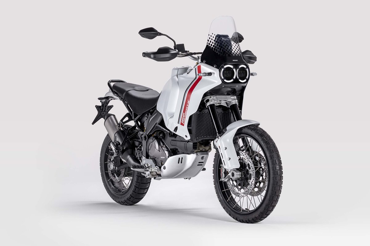 Asphalt_Rubber's tweet photo. The Italians left the best for last on their six-part teaser campaign, as today we finally get to see all the details about the 2022 #Ducati #DesertX - Key points: 108hp, 492 lbs wet, 7.6* gallons of fuel, $16,795 MSRP. https://t.co/i1AAR8F8jd https://t.co/9BuOyymd3I